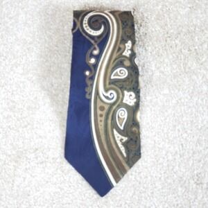Ford's Clothier Men's Neck Tie 100% Italian Silk Blue / Green USA 58"